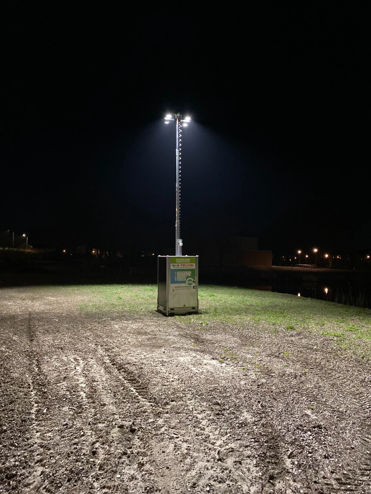 Lichtmast bouwplaats | Wij verhuren en verkopen mobiele lichtmasten